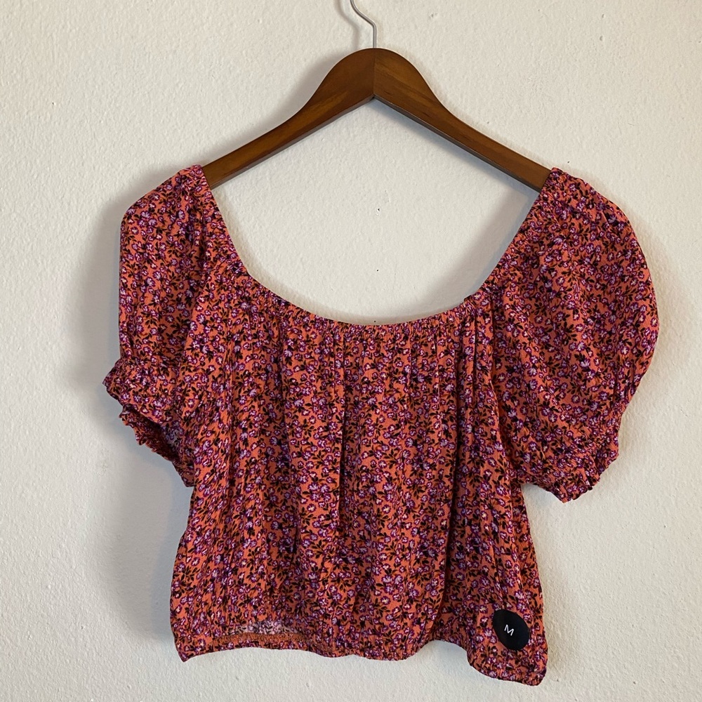 Sky and Sparrow Ditsy Floral Off The Shoulder Crop